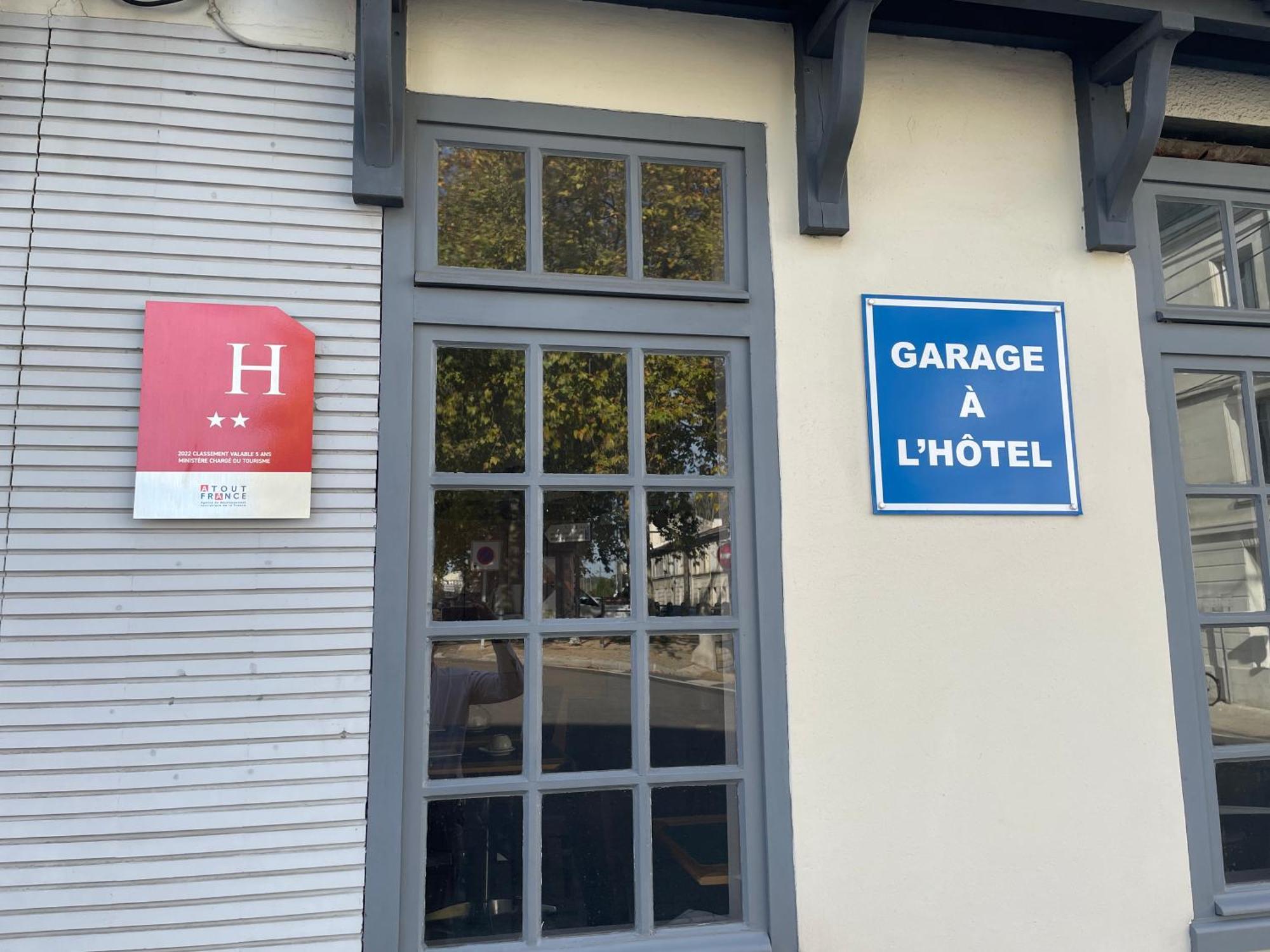 Contact Hotel De France Saintes Exterior photo
